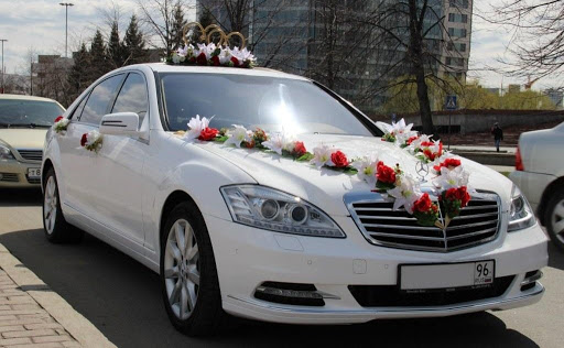 Заказ свадебных автомобилей Заказ свадебных автомобилей